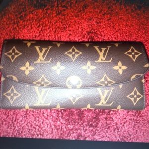 100% Authentic Louis Vuitton Emilie Wallet